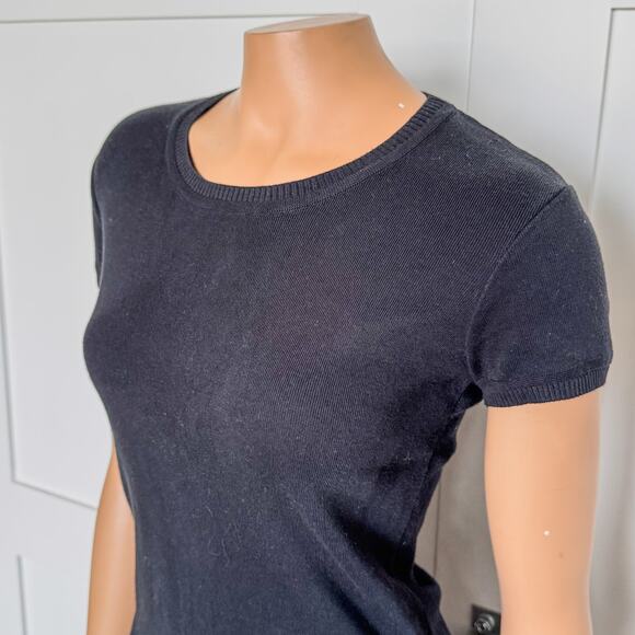 United Colors of Benetton, Solid Black Crew Neck Light Weight Sweater Top, Small - Picture 4 of 9